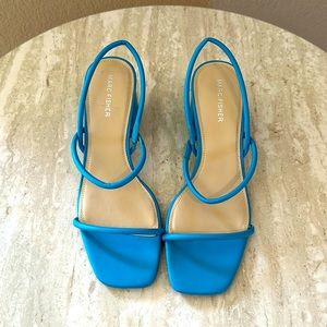 Marc Fisher Women’s size 10 NEW never worn Blue sandals